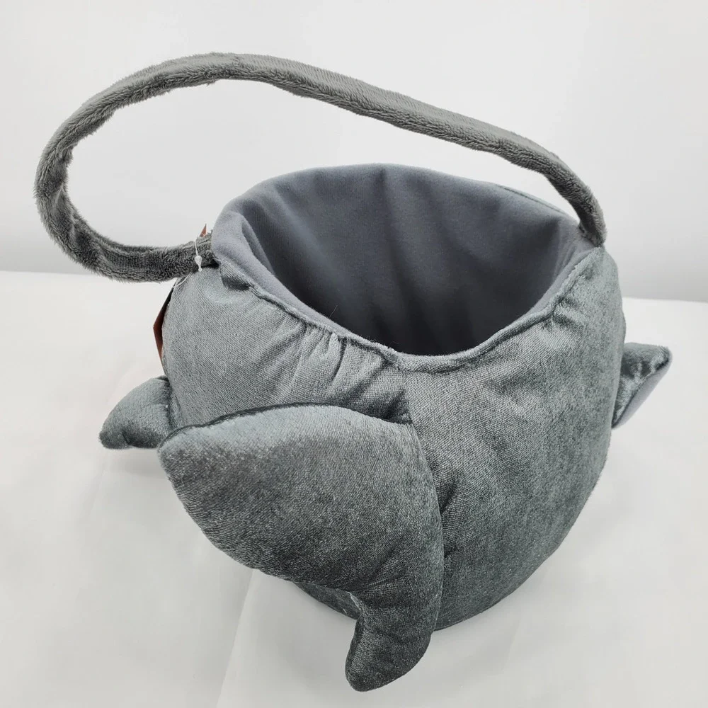Hyde and Eek! Boutique Kids' Plush Shark Trick-or-Treat Bling Basket New‎